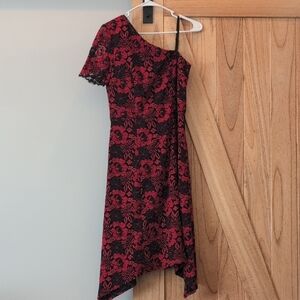 Elegant Red and Black Lace Dress